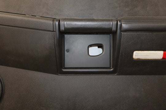 2003 - 2007 Hummer H2 - Right Front Door Trim Panel Ebony 482 15846874