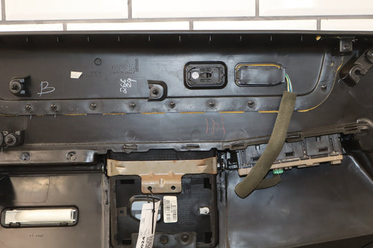 2003 - 2007 Hummer H2 - Right Front Door Trim Panel Ebony 482 15846874