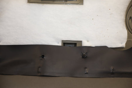 2003-2007 Hummer H2- Right Front Door Trim Panel Wheat 502 15846874
