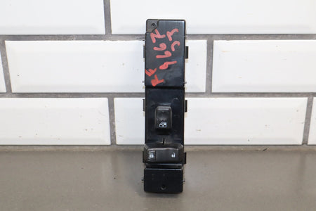 2003-2007 Hummer H2 Right Front Window Switch 15846874 OEM