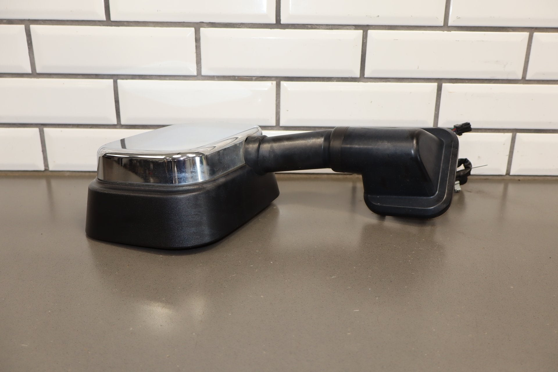 2003-2007 Hummer H2 Right Passenger Power Door Mirror- Chrome Trim
