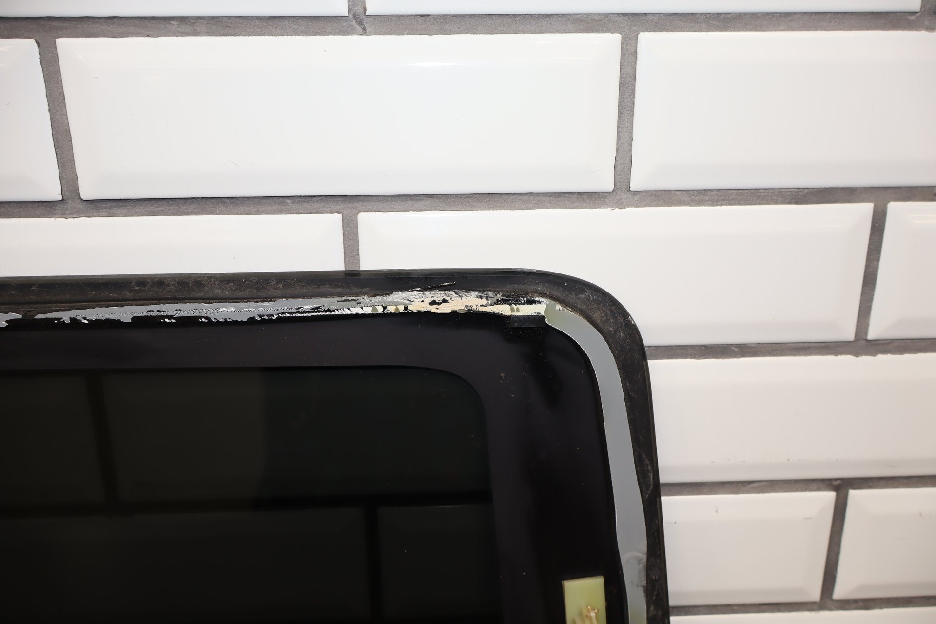 2003-2007 Hummer H2 Right Quarter Window 15101579