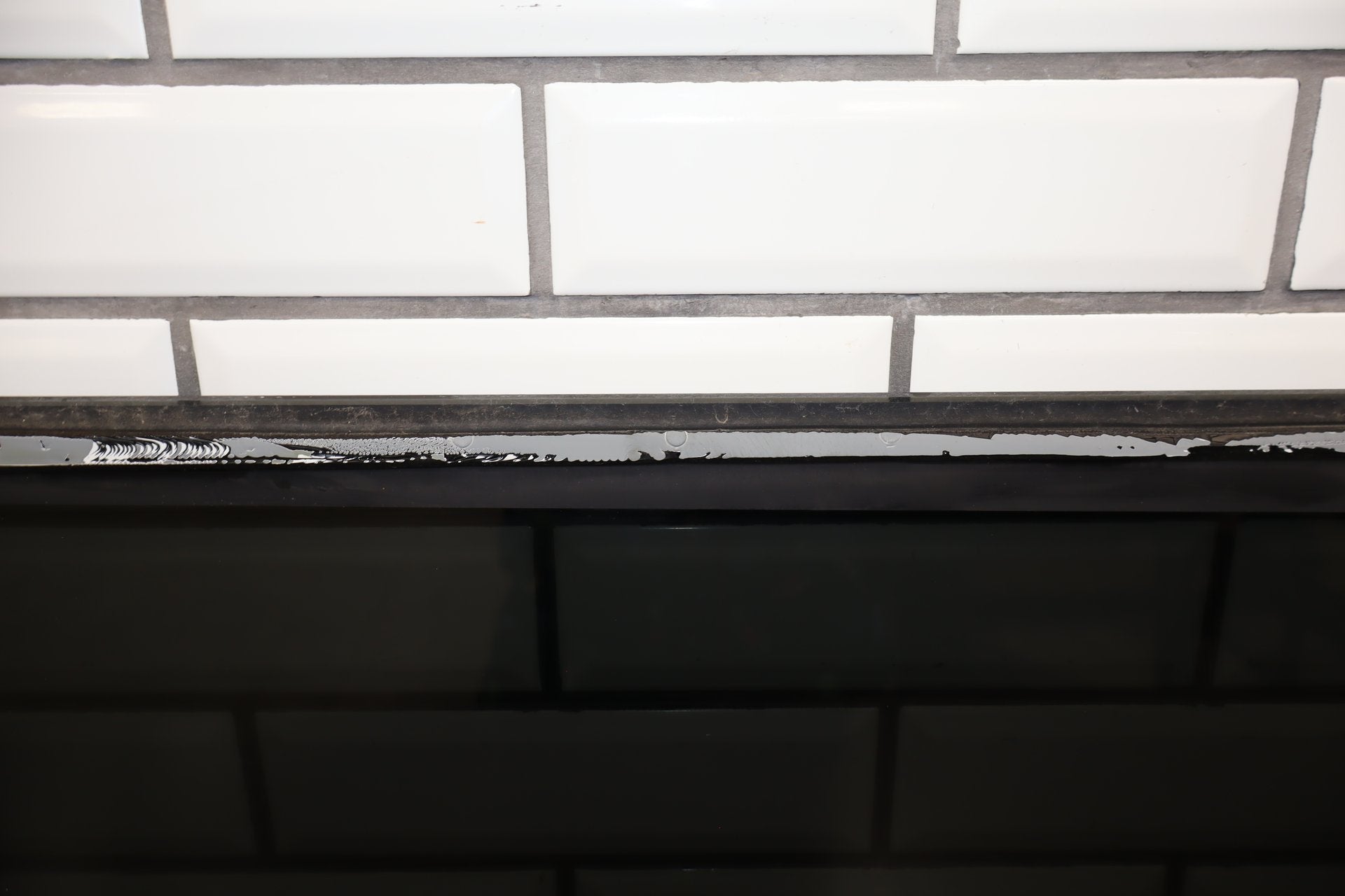 2003-2007 Hummer H2 Right Quarter Window 15101579