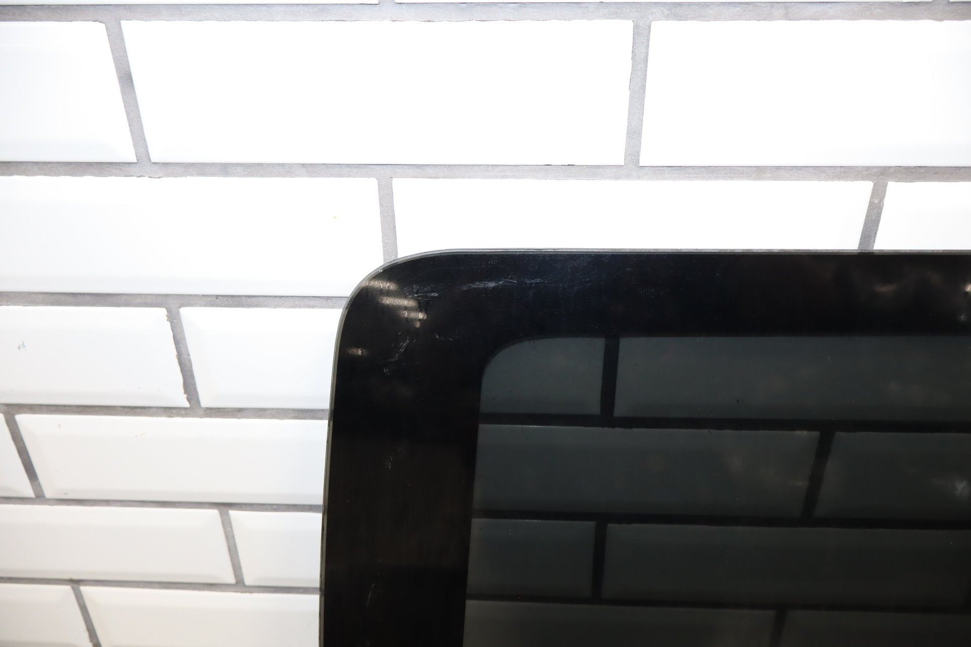 2003-2007 Hummer H2 Right Quarter Window 15101579