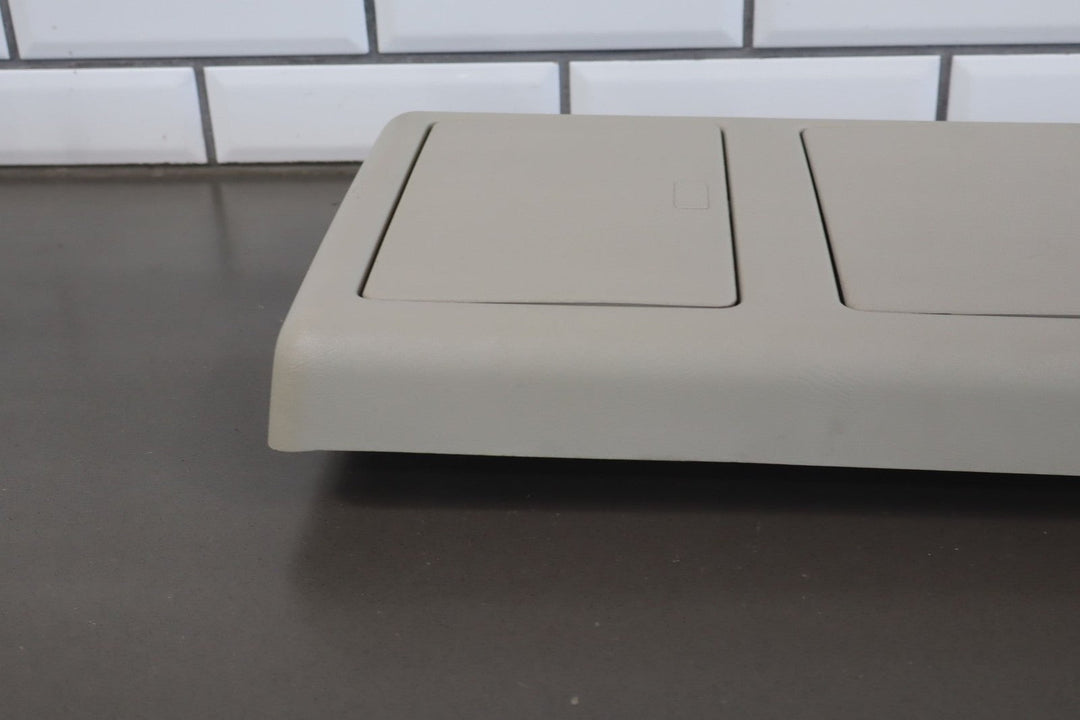 2003 - 2007 Hummer H2 Roof Console 19257877 OEM