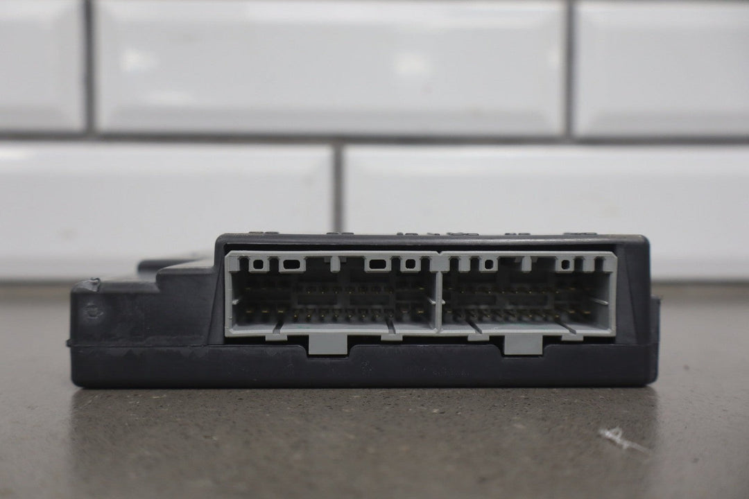 2003 - 2007 Hummer H2 Seat Memory Control Module (Under Seat) 15176672 OEM