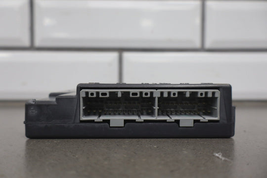 2003 - 2007 Hummer H2 Seat Memory Control Module (Under Seat) 15176672 OEM