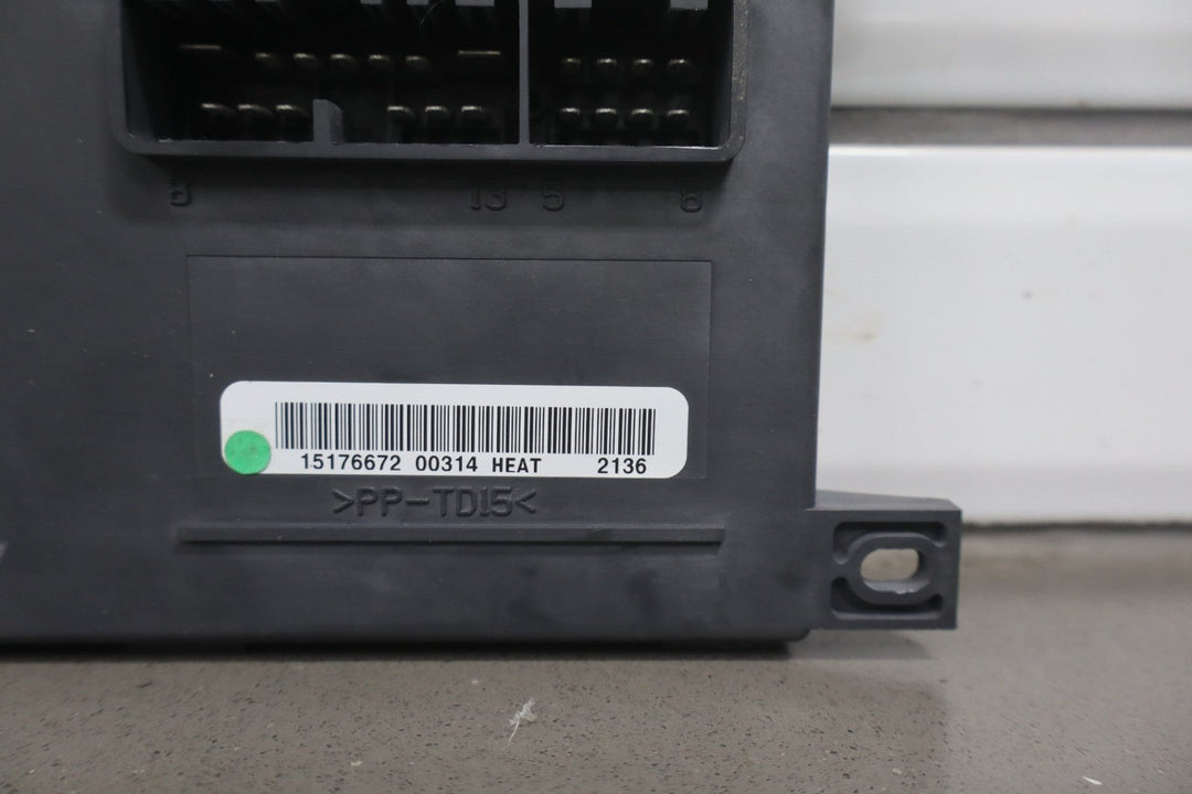 2003 - 2007 Hummer H2 Seat Memory Control Module (Under Seat) 15176672 OEM