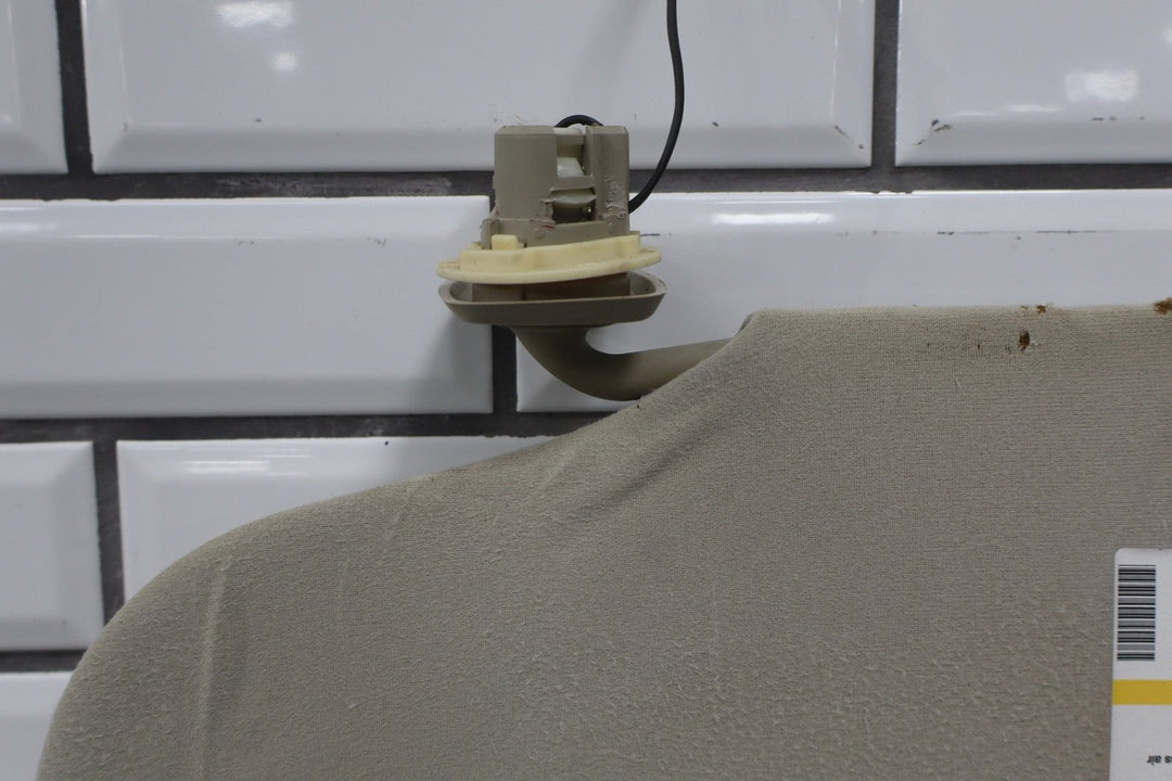 2003 - 2007 Hummer H2 - Single (1) Passenger Right Sun Visor - 15938027