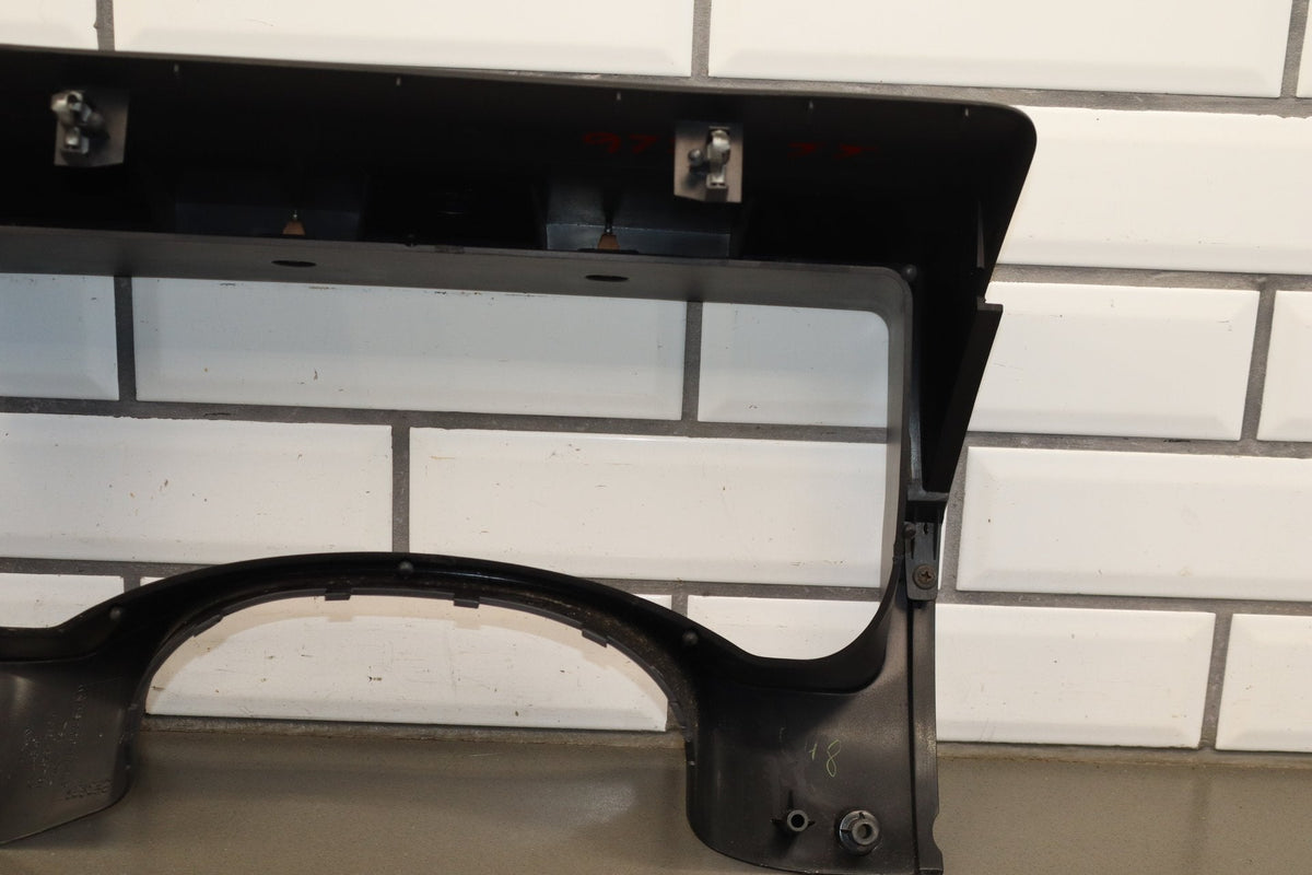 2003-2007 Hummer H2 - Speedometer Bezel 15199971