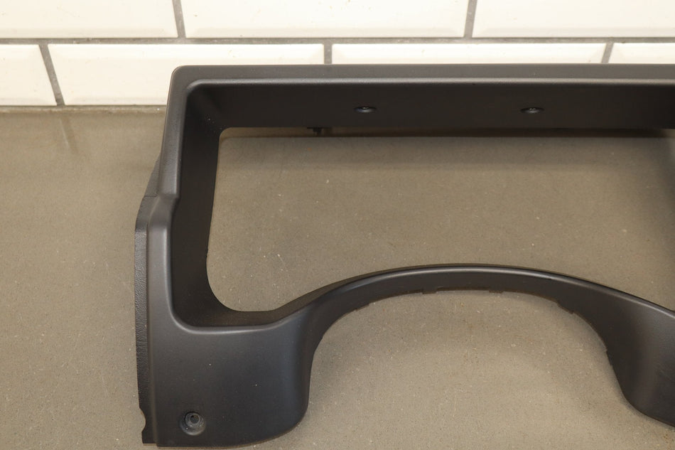 2003-2007 Hummer H2 - Speedometer Bezel 15199971