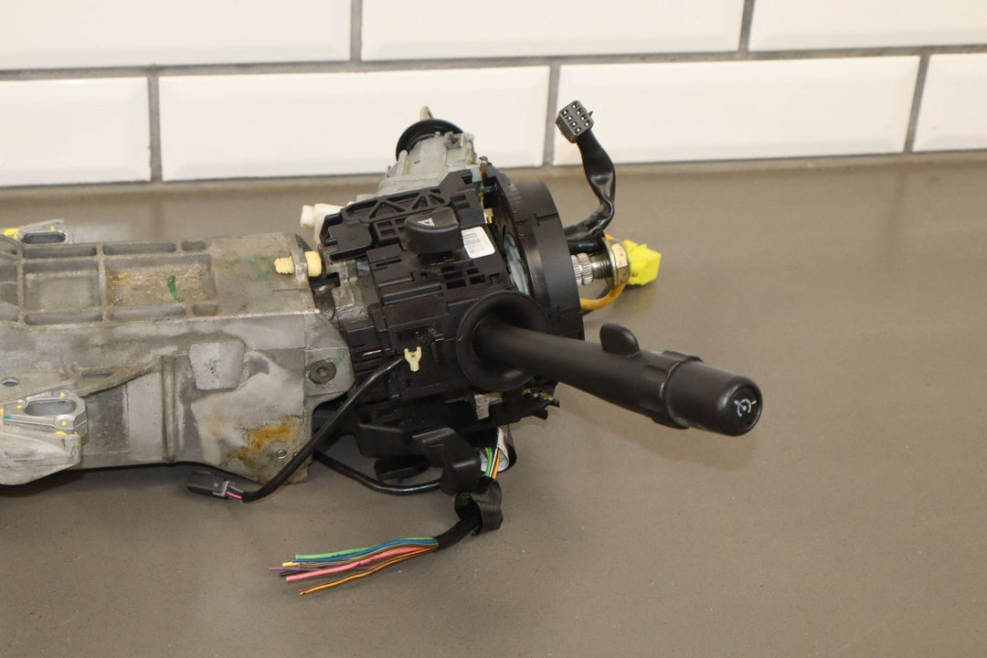 2003 - 2007 Hummer H2 - Steering Column Assembly W/ Key