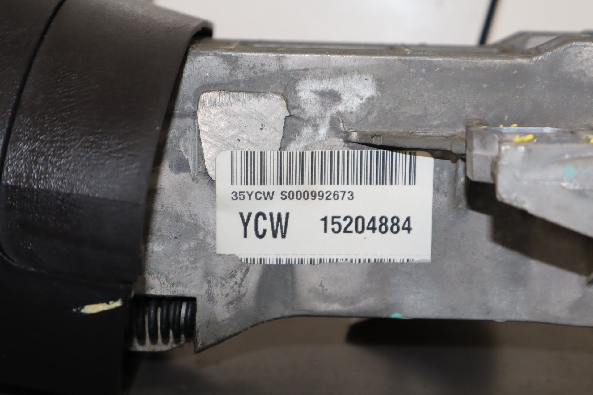 2003-2007 Hummer H2- Steering Column Assembly W/ Key
