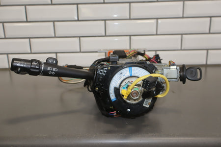 2003-2007 Hummer H2- Steering Column Assembly W/ Key