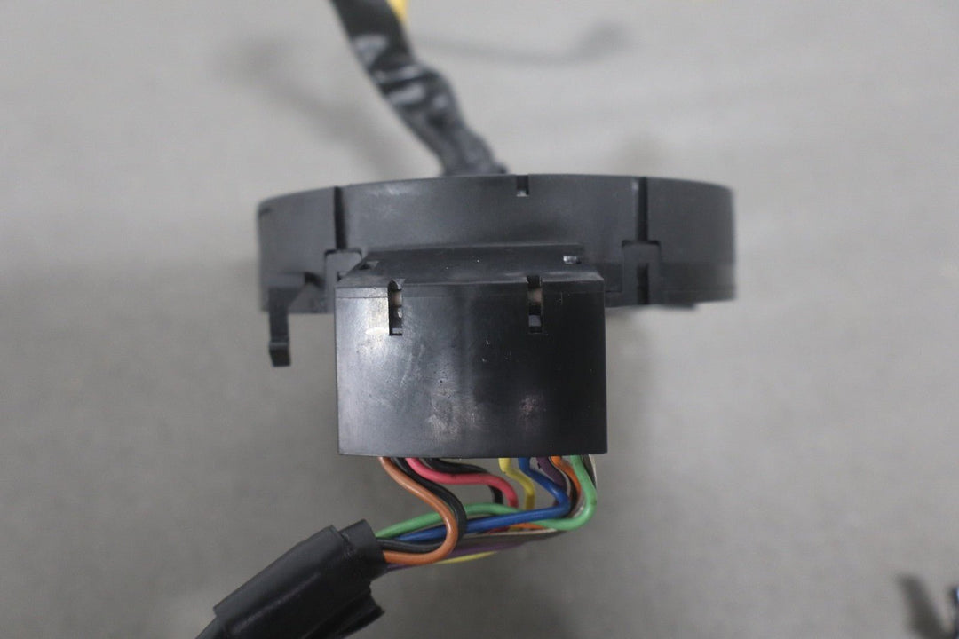 2003 - 2007 Hummer H2 - Steering Column Harness 26095673