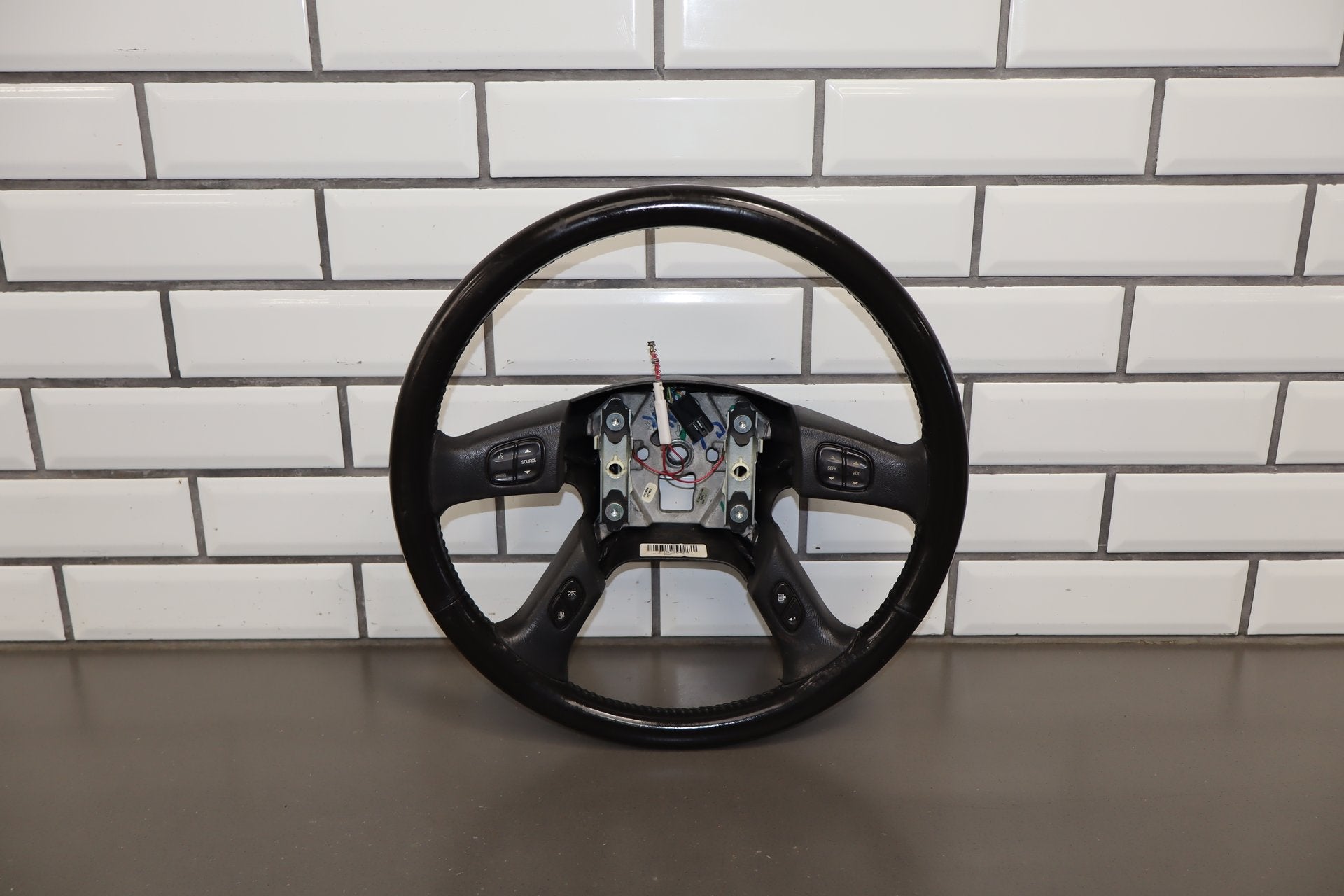 2003-2007 Hummer H2 Steering Wheel 10364490