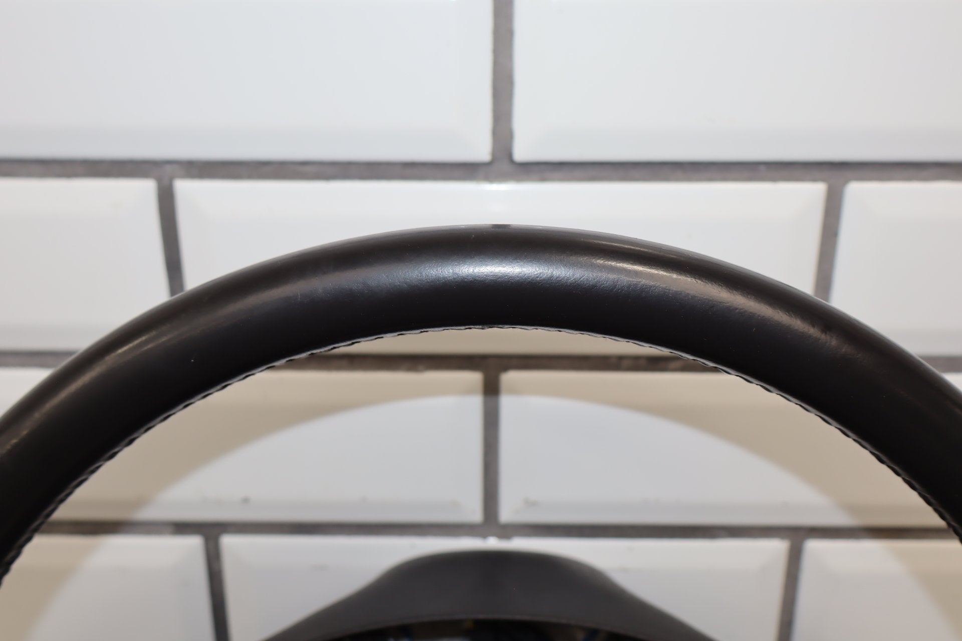 2003-2007 Hummer H2 Steering Wheel 10364490
