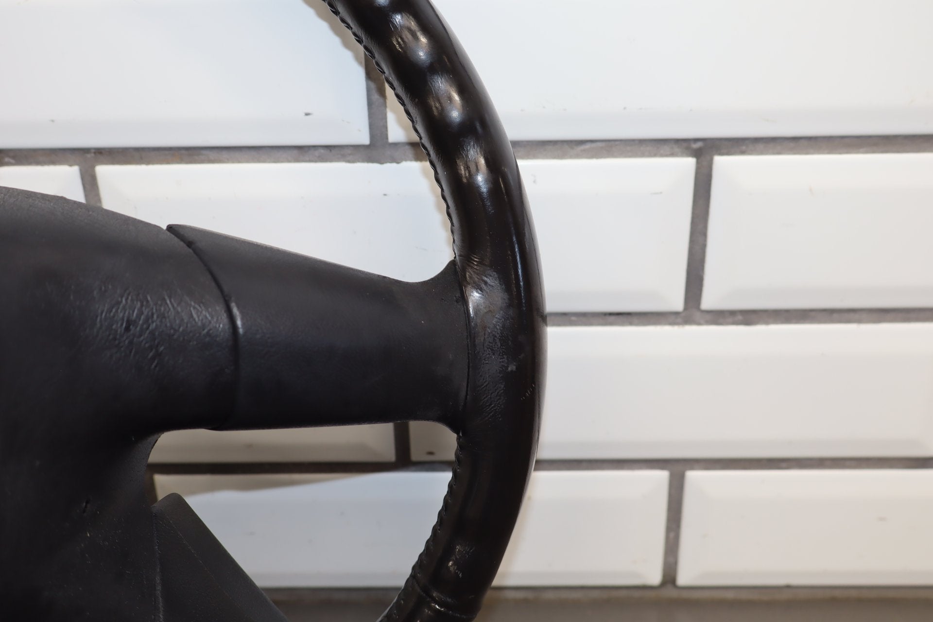 2003-2007 Hummer H2 Steering Wheel 10364490