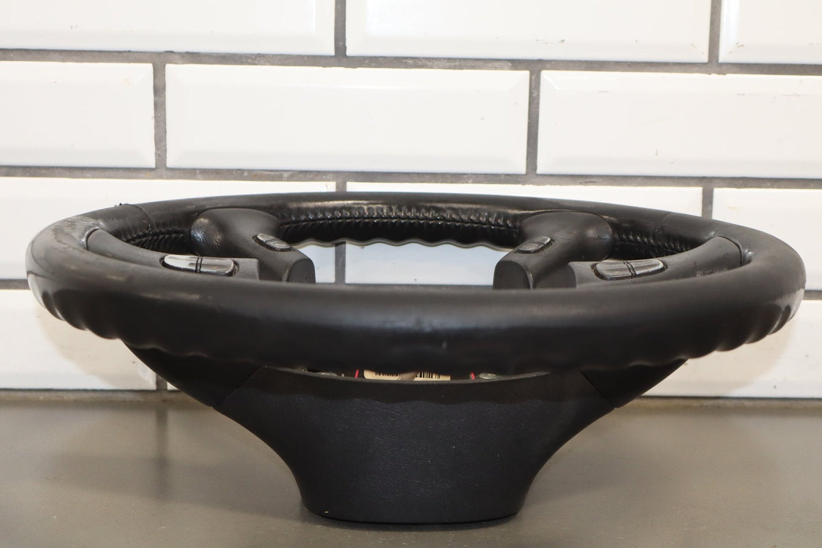 2003-2007 Hummer H2 Steering Wheel 10364490