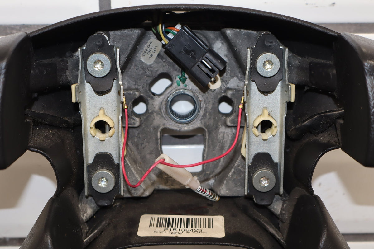 2003-2007 Hummer H2 Steering Wheel 10364490