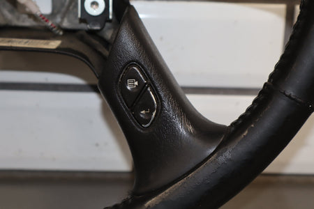 2003-2007 Hummer H2 Steering Wheel 10364490