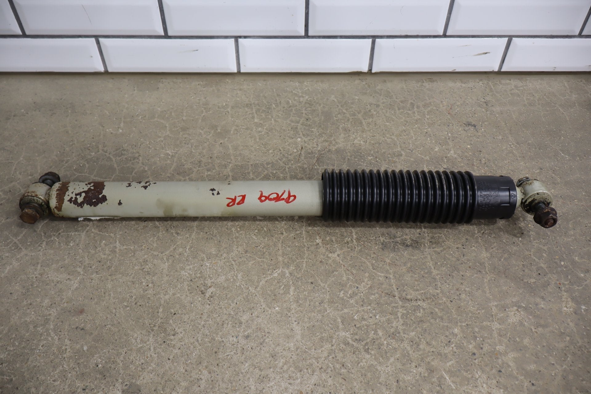 2003-2007 Hummer H2 Strutsmasters Rear Coil Springs & Shocks