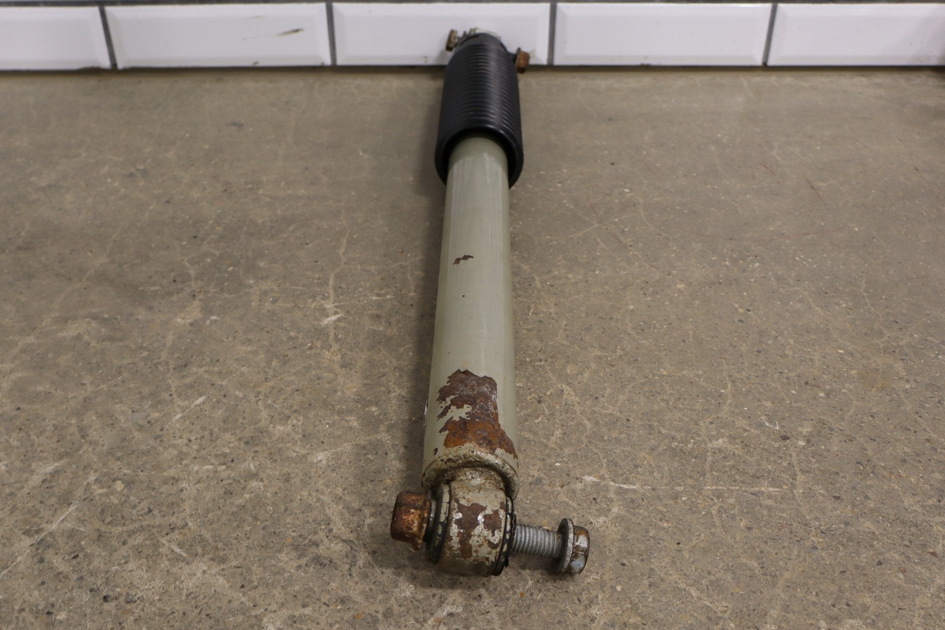2003-2007 Hummer H2 Strutsmasters Rear Coil Springs & Shocks