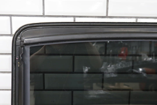 2003 - 2007 Hummer H2 Sunroof Roof Glass OEM