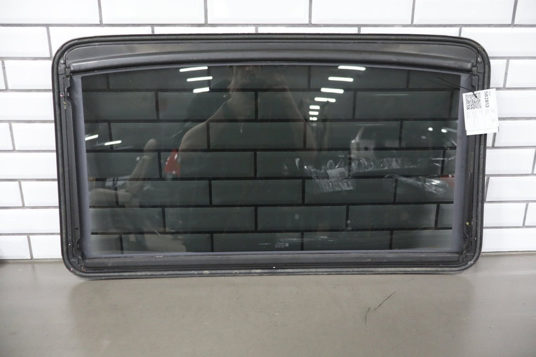 2003 - 2007 Hummer H2 Sunroof Roof Glass OEM