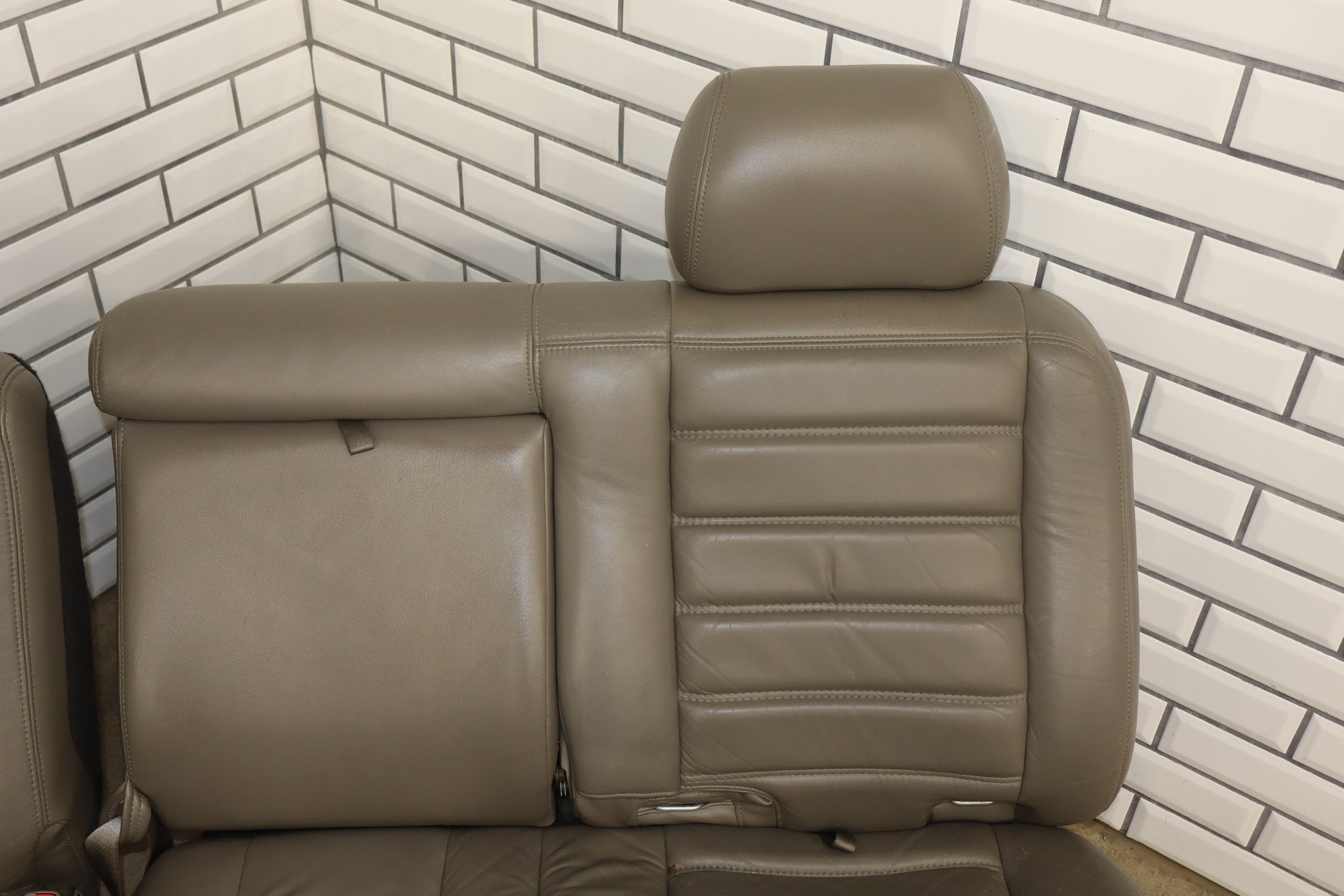 2003-2007 Hummer H2 SUV Leather Seats Set 1st & 2nd Row Wheat