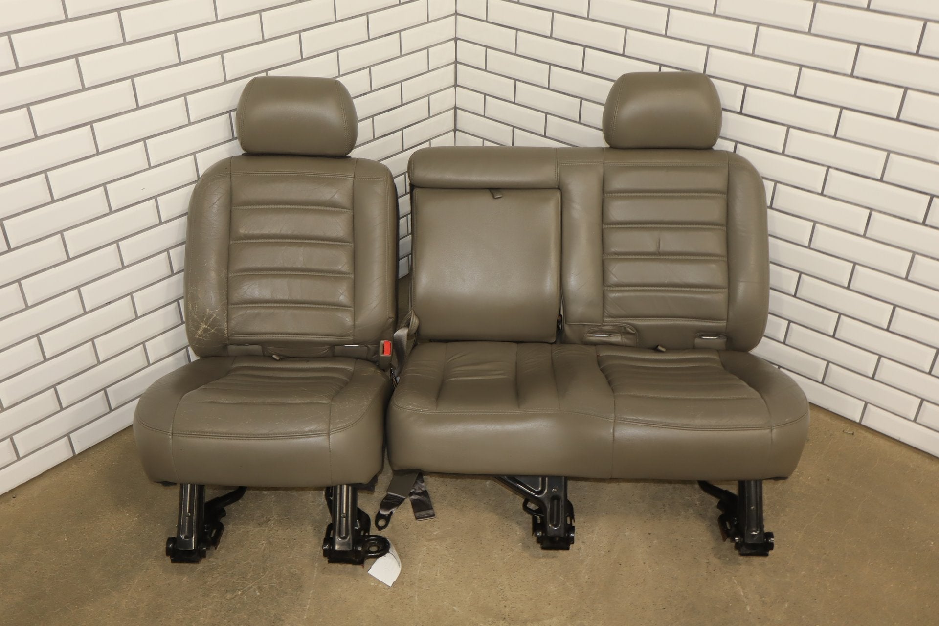 2003-2007 Hummer H2 SUV Leather Seats Set 1st & 2nd Row Wheat