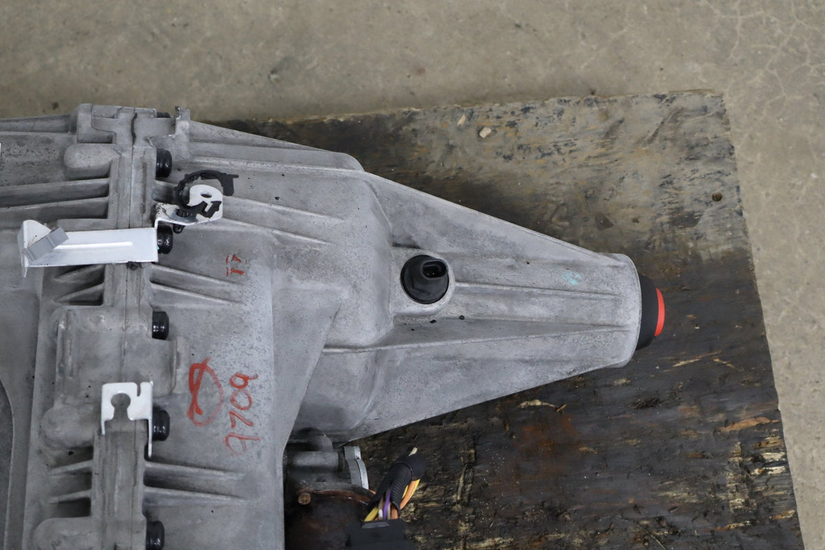 2003-2007 Hummer H2 Transfer Case 24243306 182908 Miles