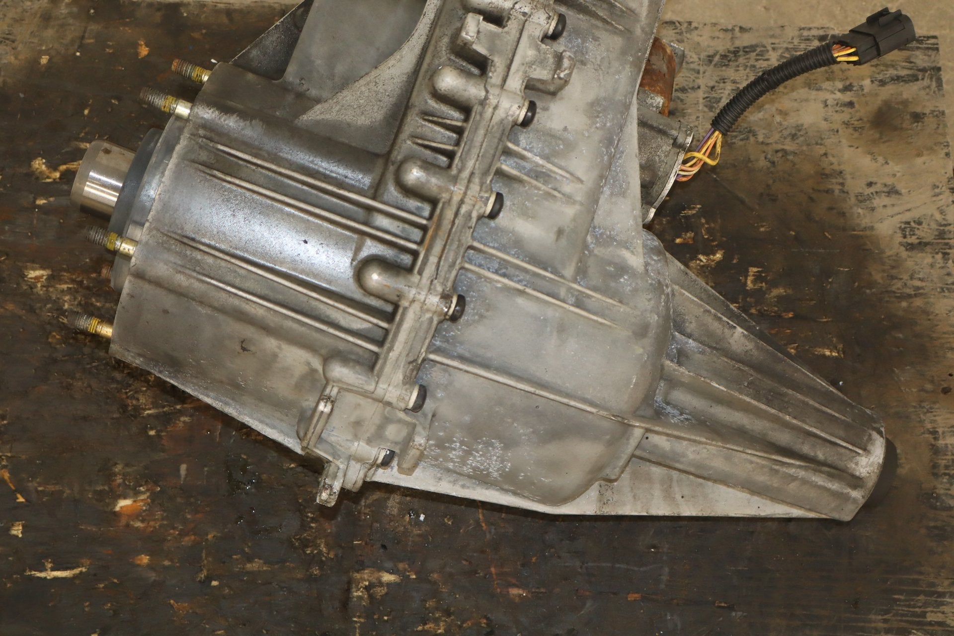2003-2007 Hummer H2 Transfer Case 24243306 186386 Miles