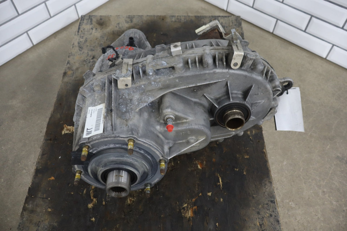 2003-2007 Hummer H2 Transfer Case 24243306 186386 Miles