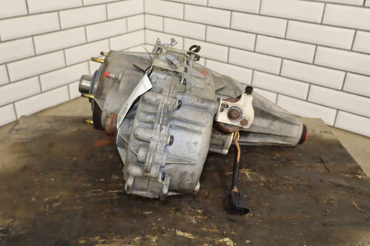 2003-2007 Hummer H2 Transfer Case 24243306 192280 Miles