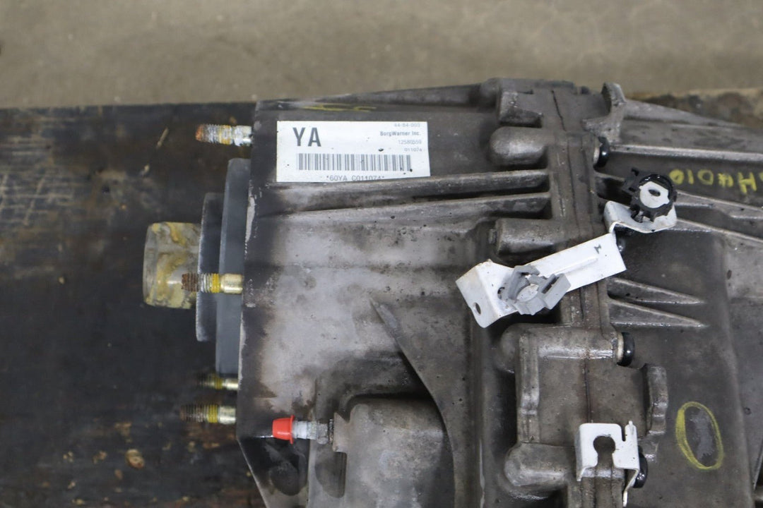 2003 - 2007 Hummer H2 Transfer Case 24243306 200000 Miles