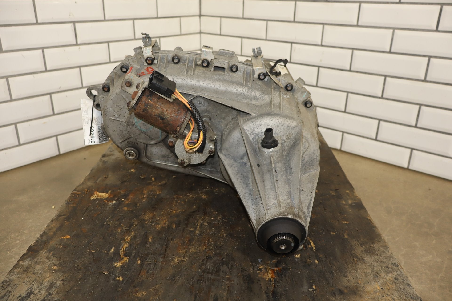 2003-2007 Hummer H2 Transfer Case 24243306 200692 Miles