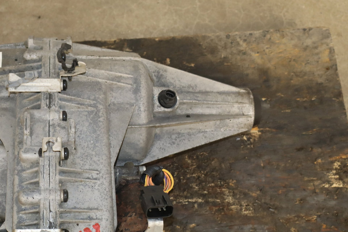 2003-2007 Hummer H2 Transfer Case 24243306 200692 Miles