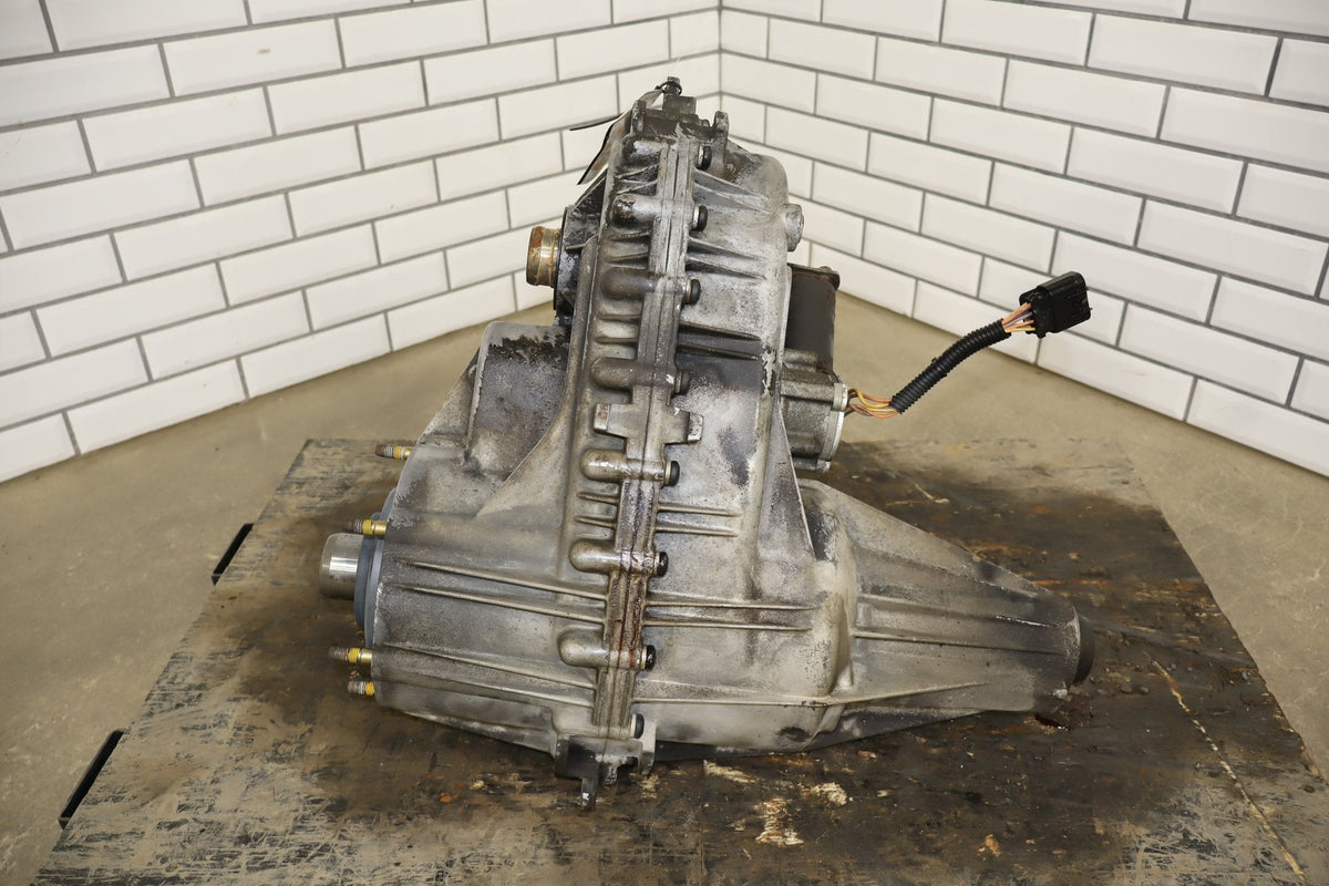 2003-2007 Hummer H2 Transfer Case 24243306 203685 Miles