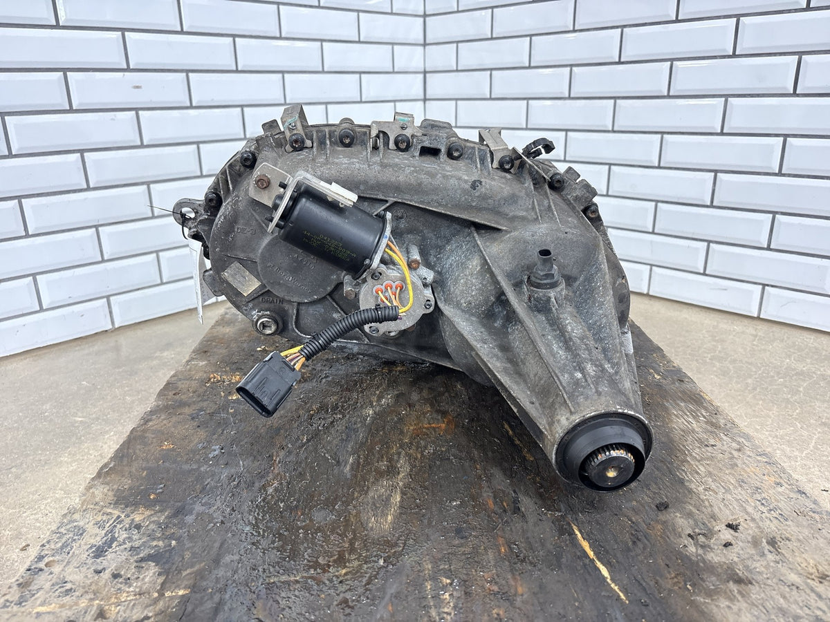 2003-2007 Hummer H2 Transfer Case 24243306 Miles
