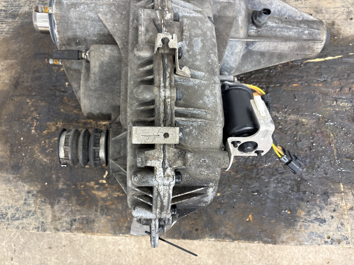 2003-2007 Hummer H2 Transfer Case 24243306 Miles
