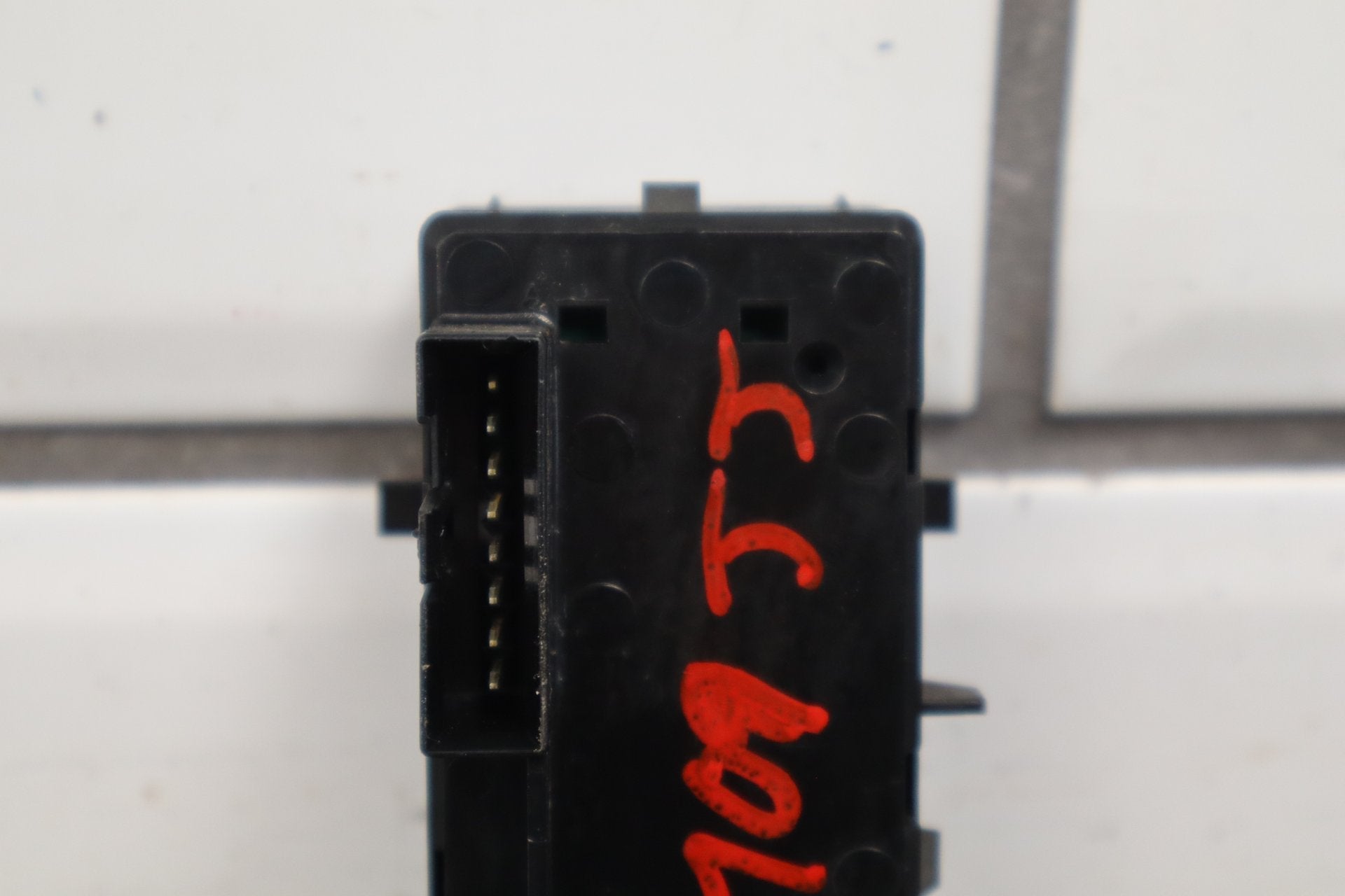 2003-2007 Hummer H2 Transfer Case Switch