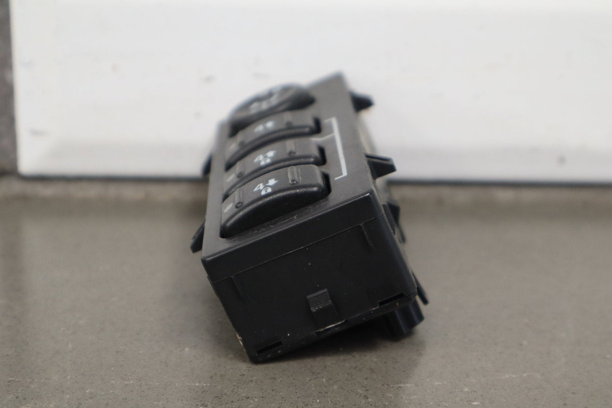 2003-2007 Hummer H2 Transfer Case Switch