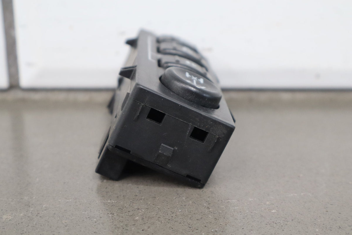 2003-2007 Hummer H2 Transfer Case Switch