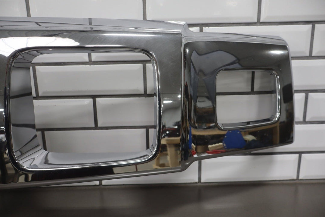 2003 - 2007 Hummer H2Chrome Main Headlight Grille 15777617 OEM