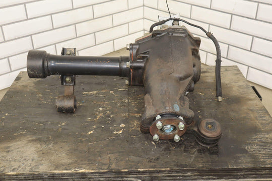 2003 - 2007 Lexus LX470 / Land Cruiser Front Differential Carrier 4.10 Ratio