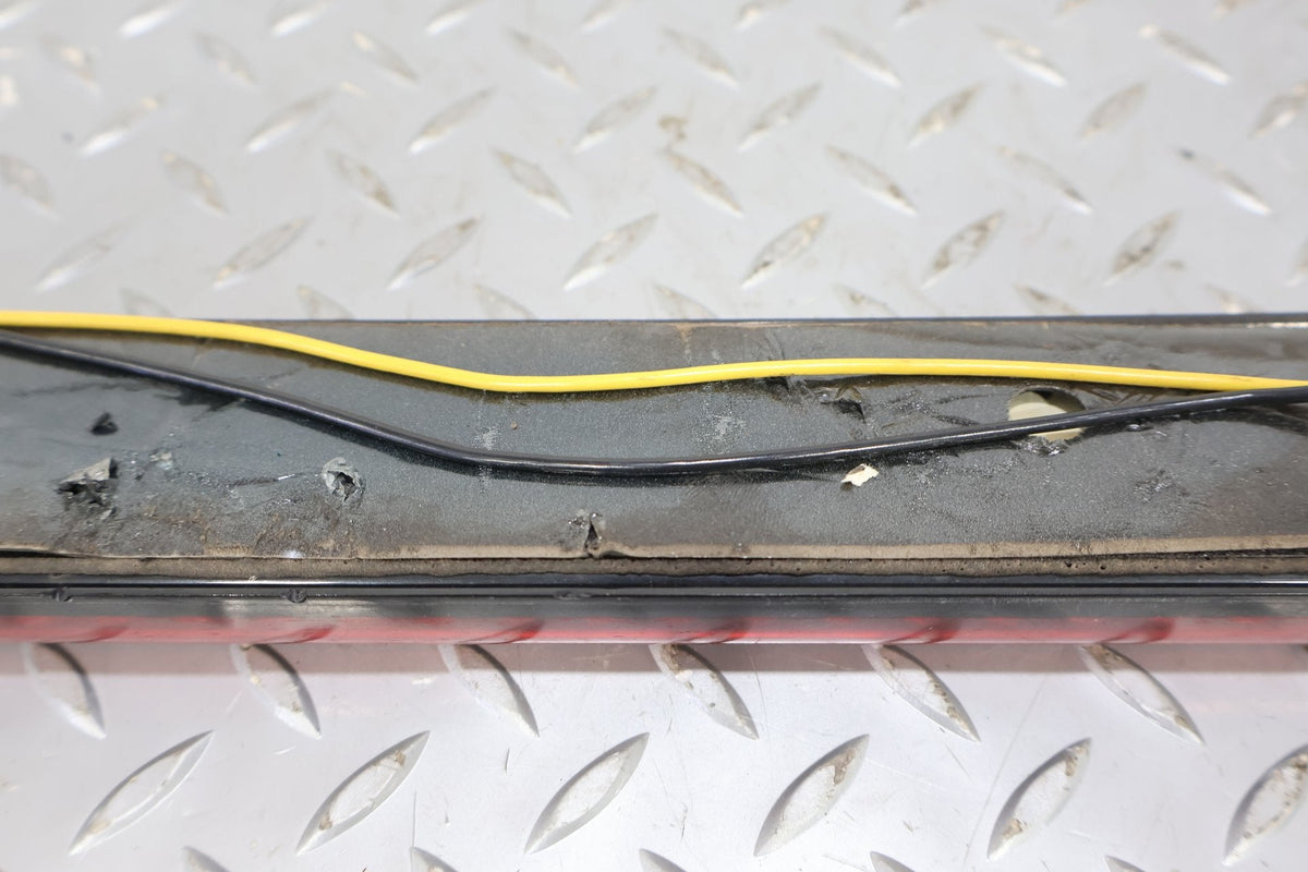 2003-2009 Hummer H2 3rd Brake Light 15145321
