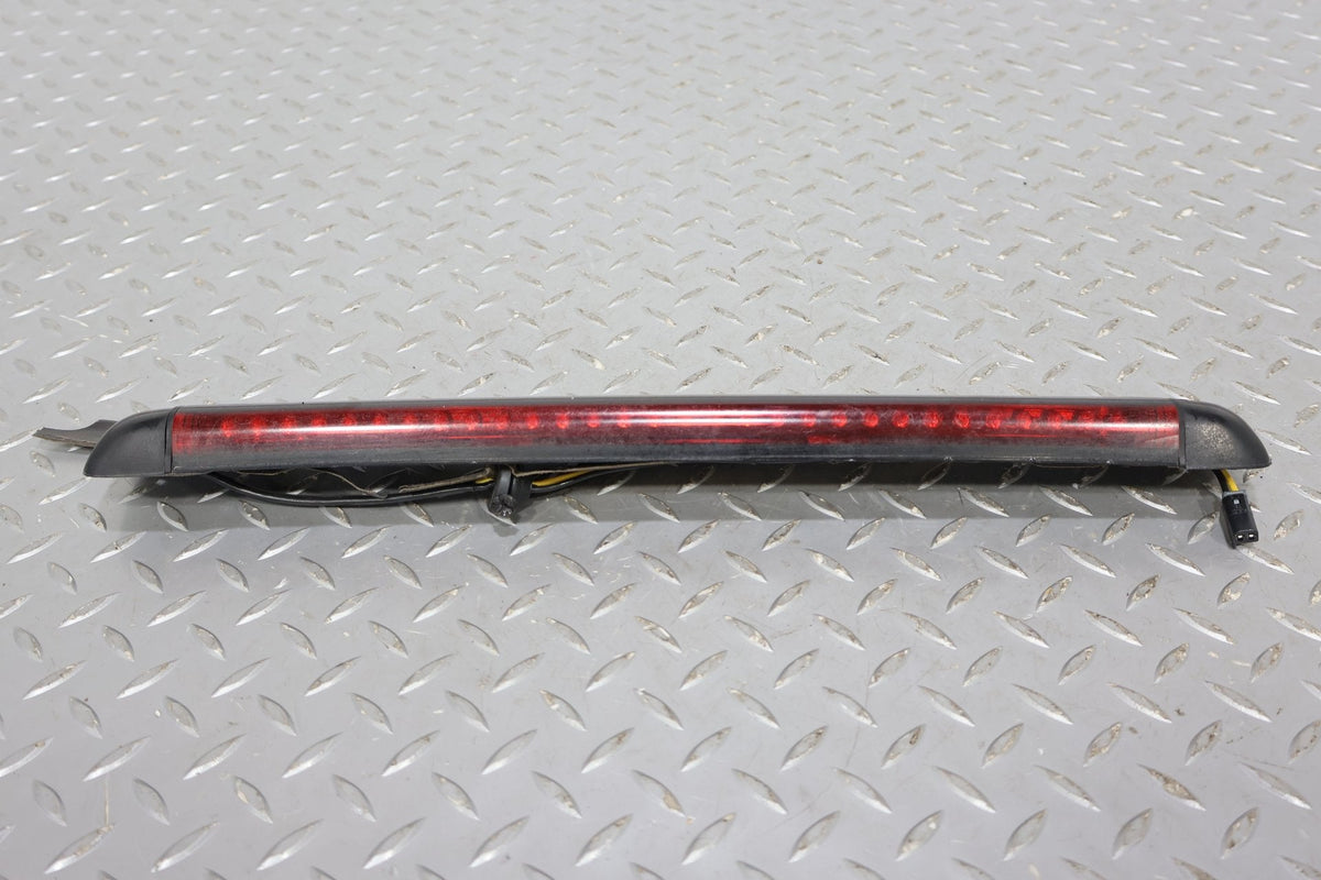 2003-2009 Hummer H2 3rd Brake Light 15145321