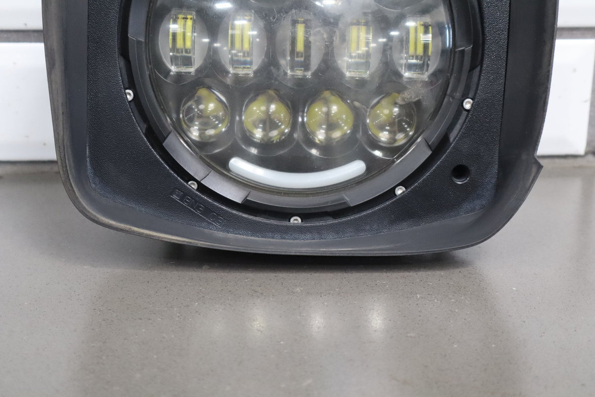 2003-2009 Hummer H2 Aftermarket LED Headlamp Set