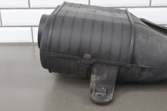 2003 - 2009 Hummer H2 - Air Cleaner Box *NO Intake Tube 19153610